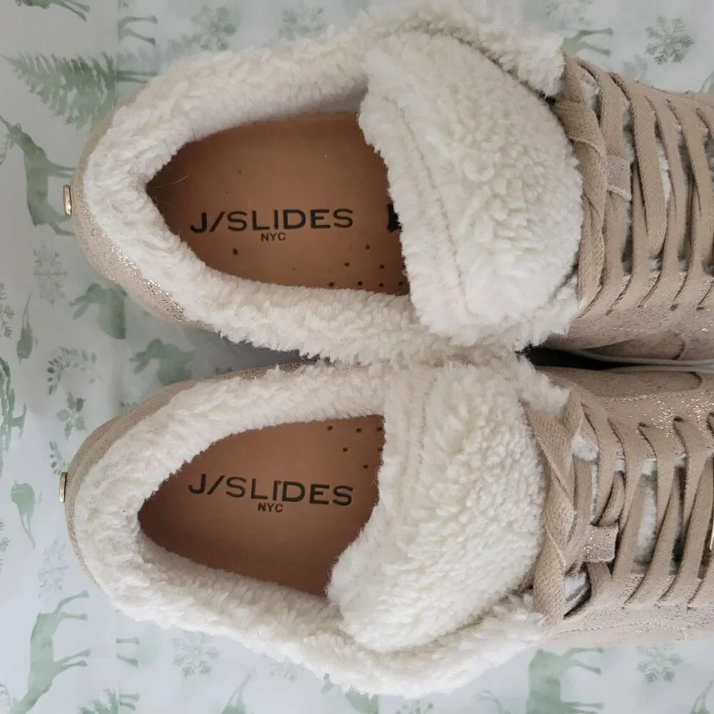 J/SLIDES description cozy